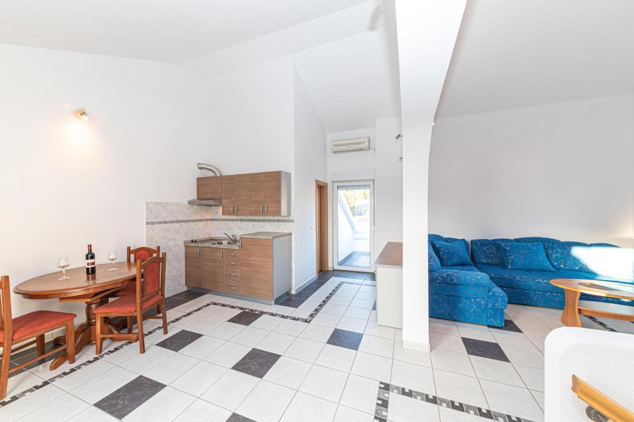 Sea View Apartments Sirena Округ Горни Экстерьер фото