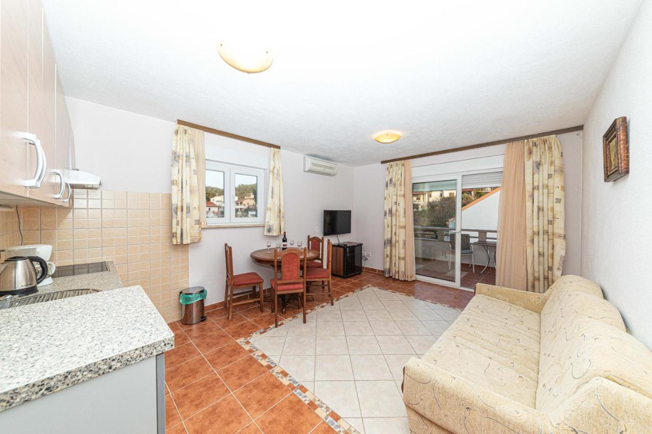 Sea View Apartments Sirena Округ Горни Экстерьер фото